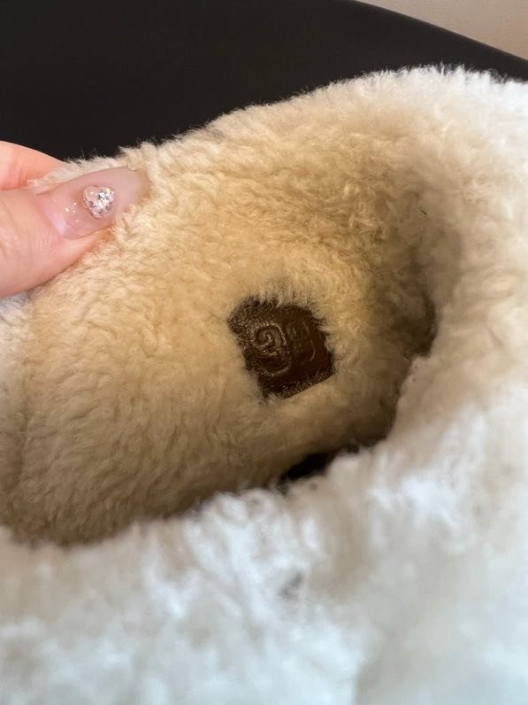 Кожаные женские ботинки на меху фото 8