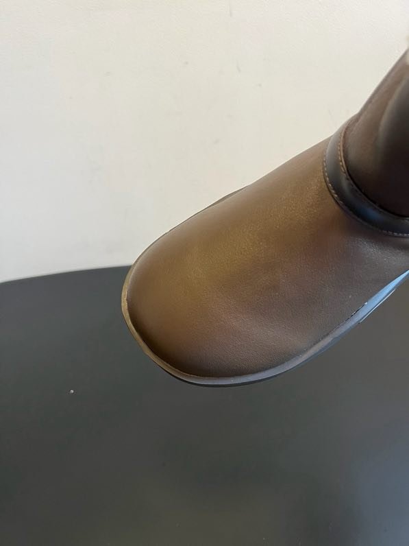 Кожаные женские ботинки на меху фото 9