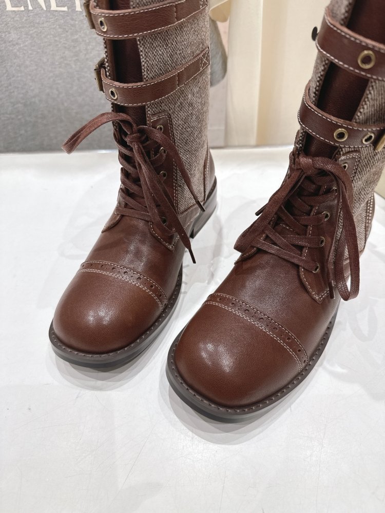 Кожаные женские ботинки на шнуровке фото 7