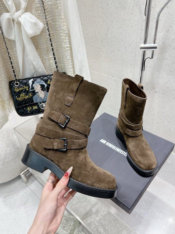 Шкіряні жіночі черевики