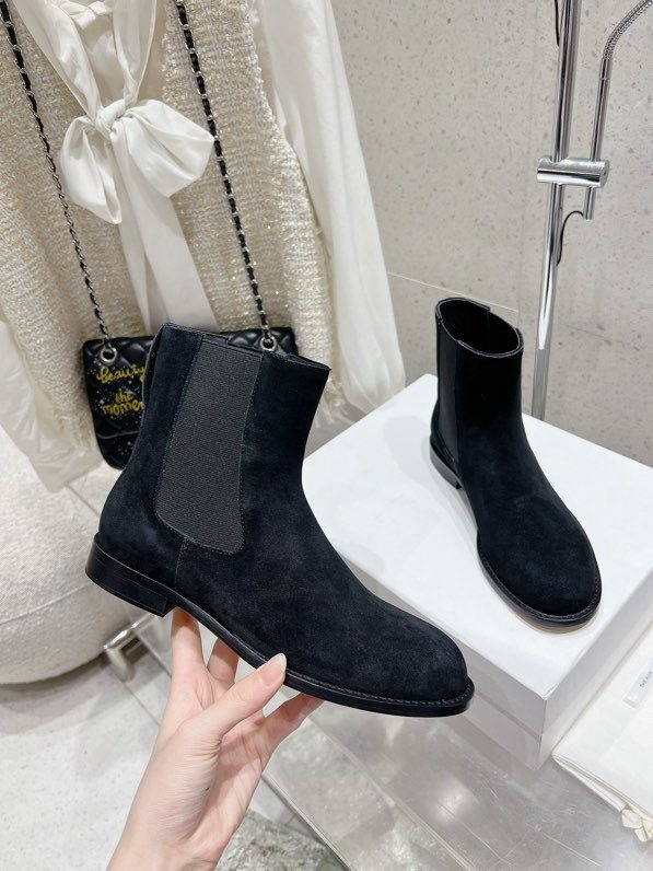 Кожаные женские ботинки фото 2