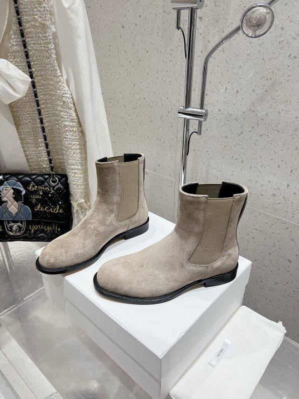 Кожаные женские ботинки фото 2