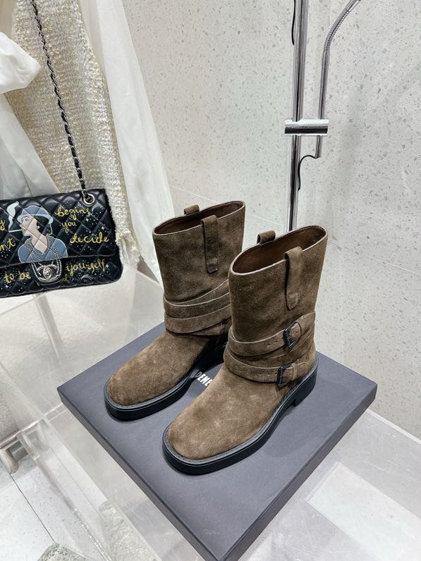 Шкіряні жіночі черевики фото 3