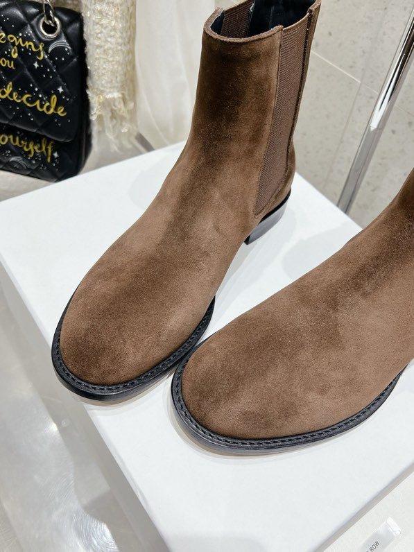 Кожаные женские ботинки фото 3