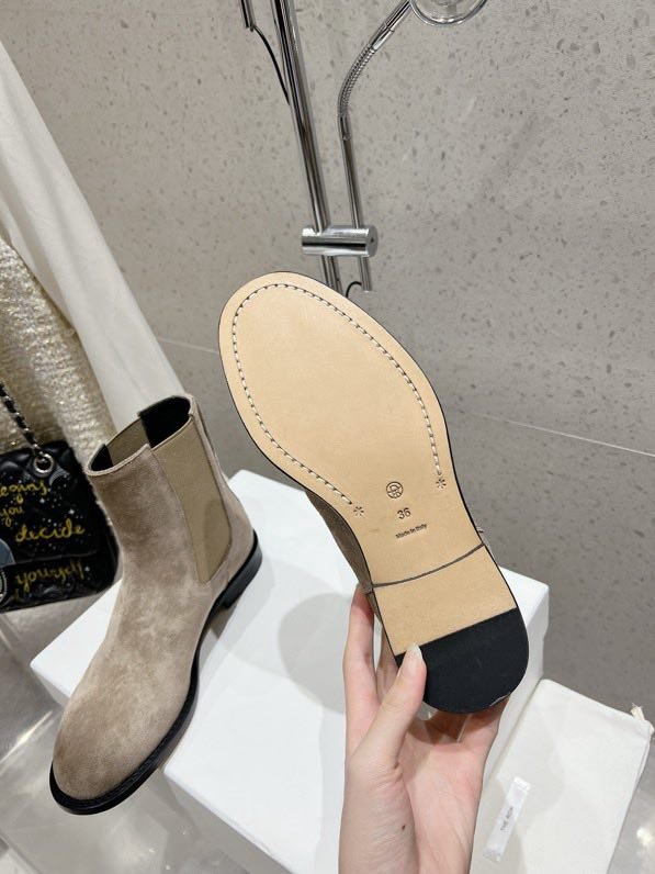 Кожаные женские ботинки фото 4