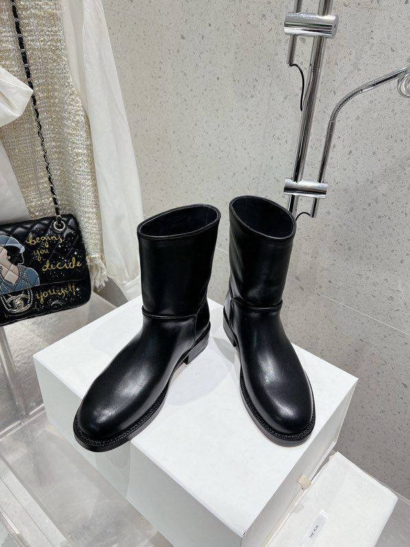 Шкіряні жіночі черевики фото 4