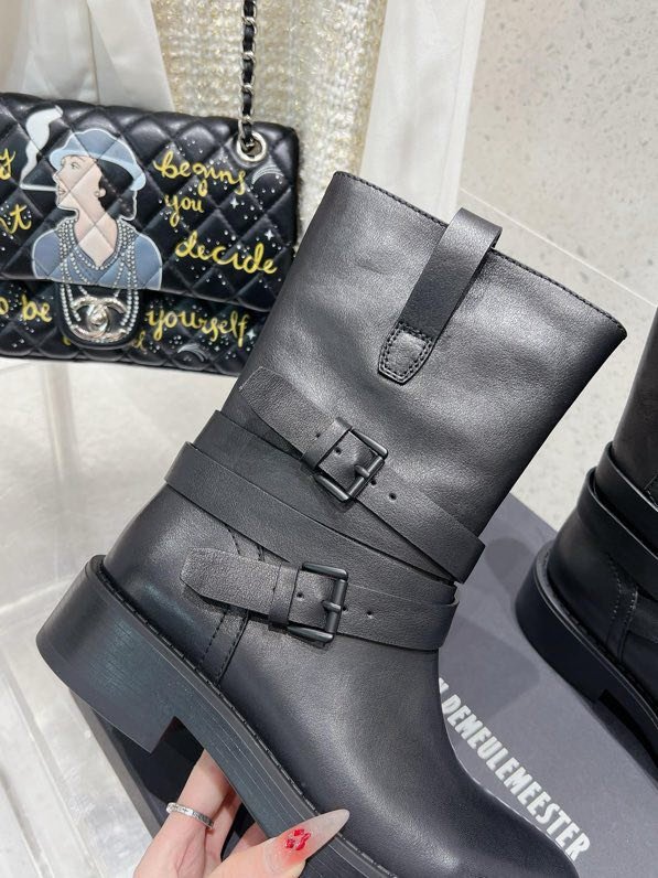 Кожаные женские ботинки фото 5