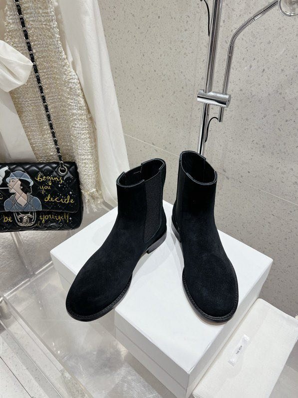 Кожаные женские ботинки фото 6