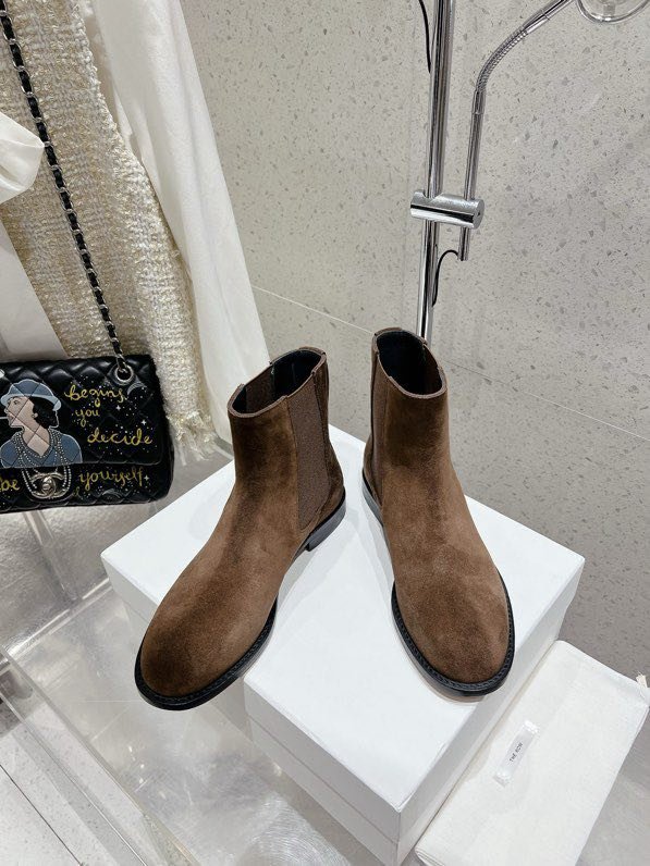 Кожаные женские ботинки фото 6