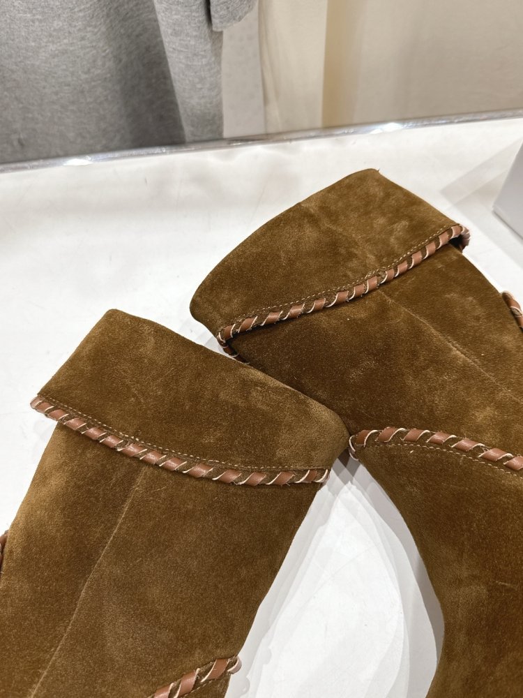 Кожаные женские ботинки фото 6