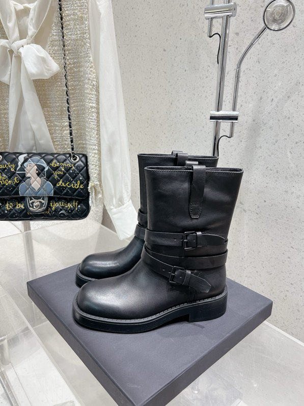 Кожаные женские ботинки фото 7