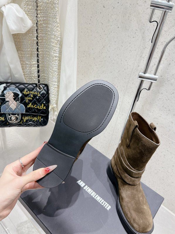 Шкіряні жіночі черевики фото 7