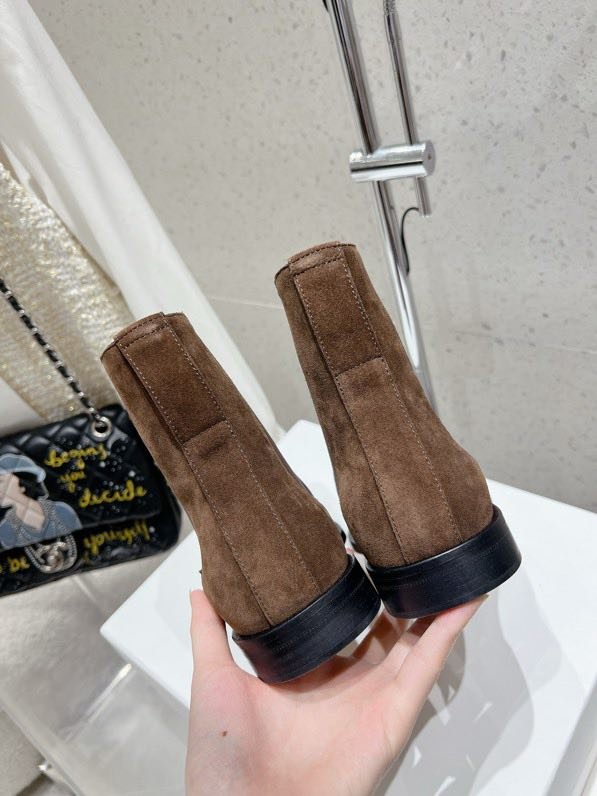 Кожаные женские ботинки фото 7