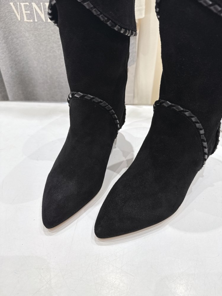 Кожаные женские ботинки фото 7