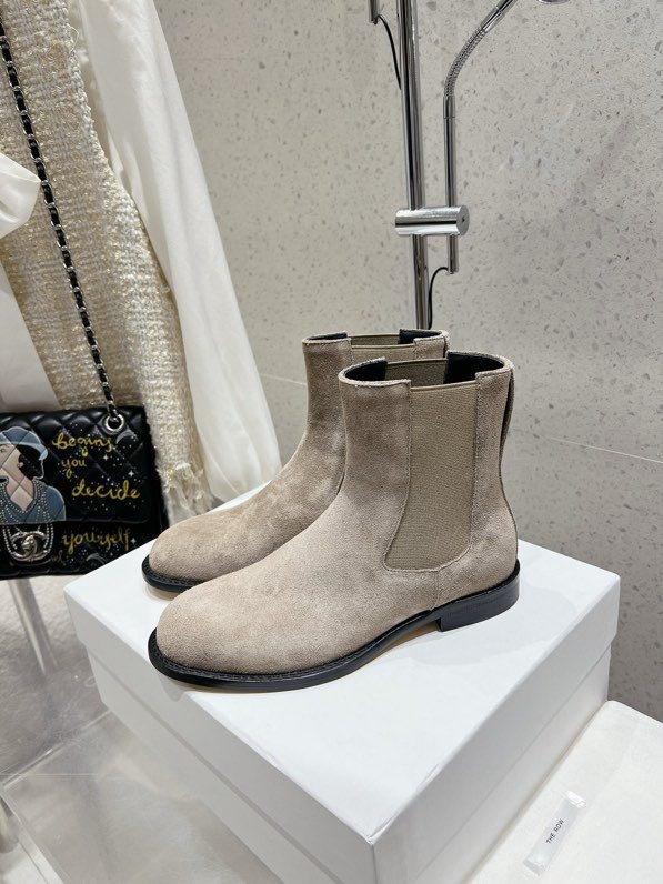 Кожаные женские ботинки фото 8