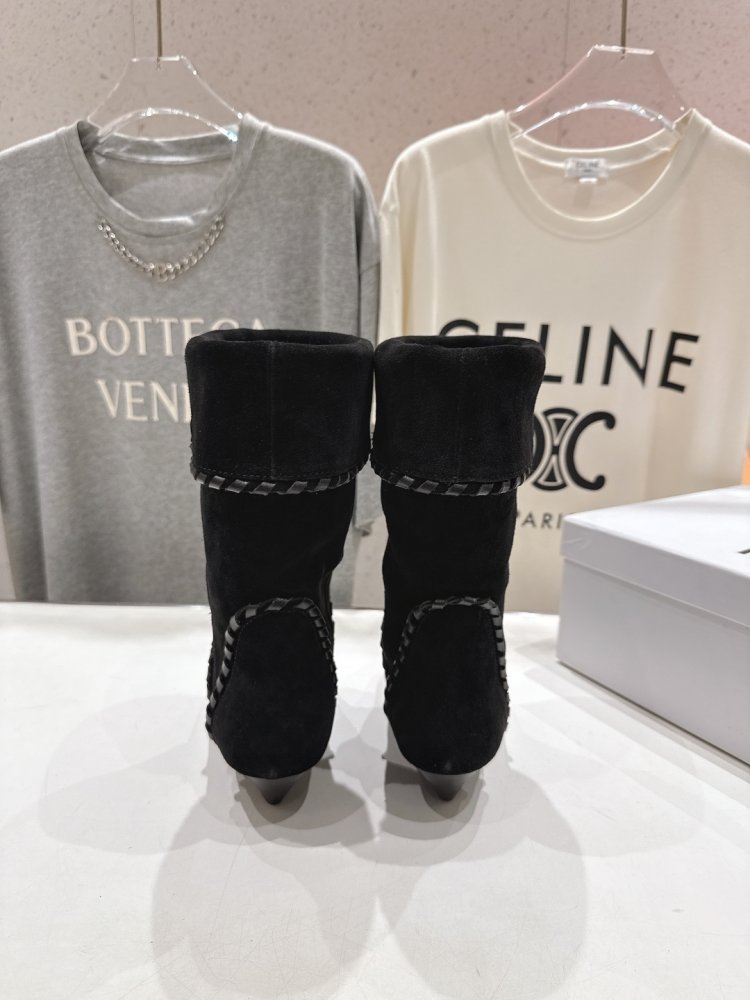 Кожаные женские ботинки фото 8