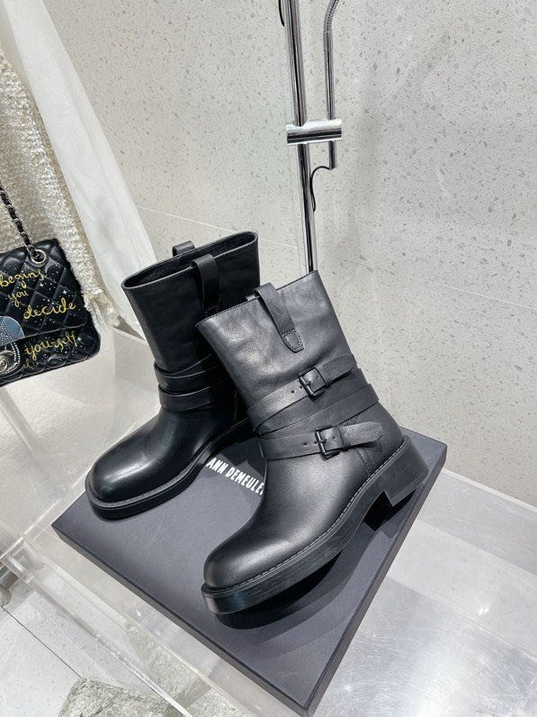 Кожаные женские ботинки фото 9