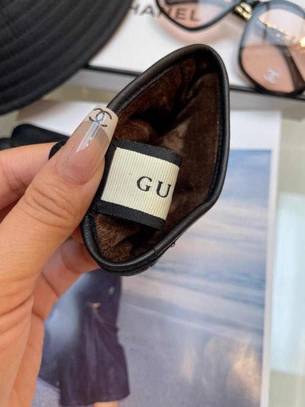 Кожаные женские перчатки фото 3