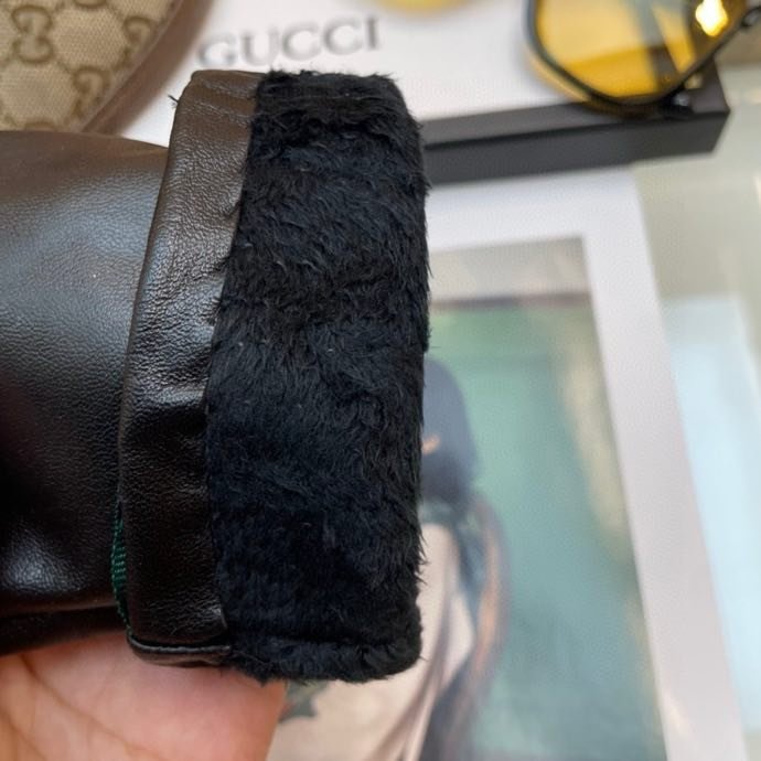 Шкіряні жіночі рукавички фото 5