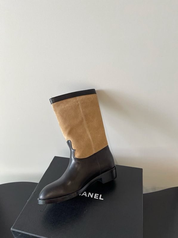 Шкіряні жіночі чоботи фото 2