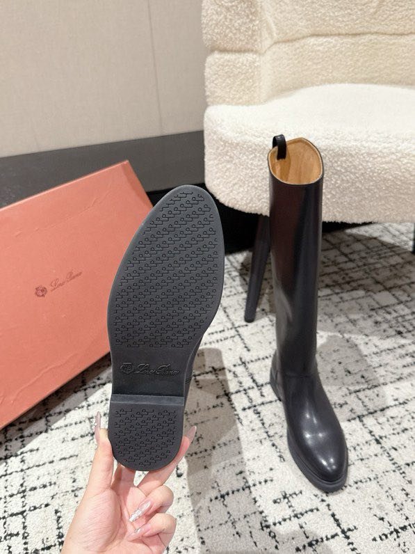 Шкіряні жіночі чоботи фото 3