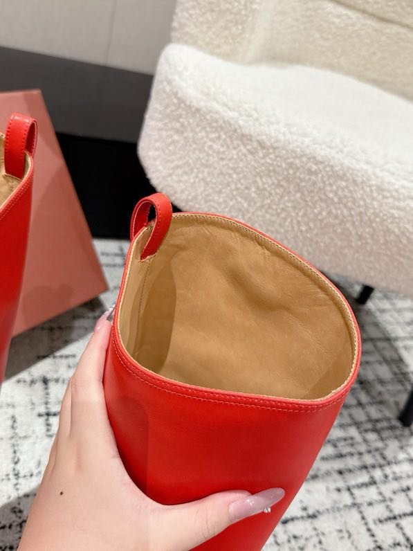 Шкіряні жіночі чоботи фото 5