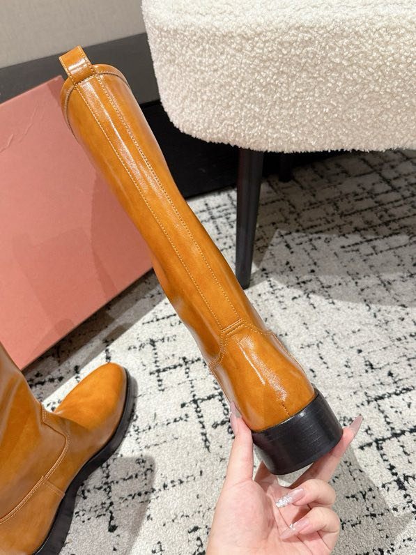 Шкіряні жіночі чоботи фото 7