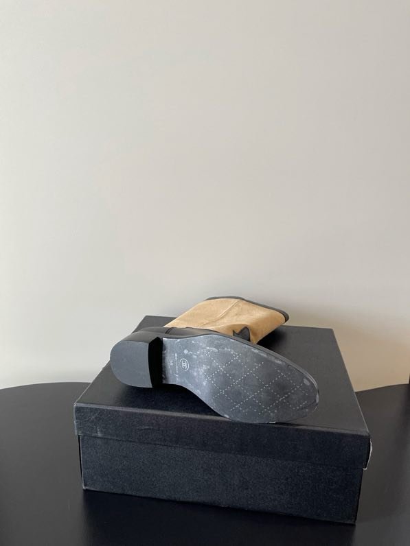 Шкіряні жіночі чоботи фото 7