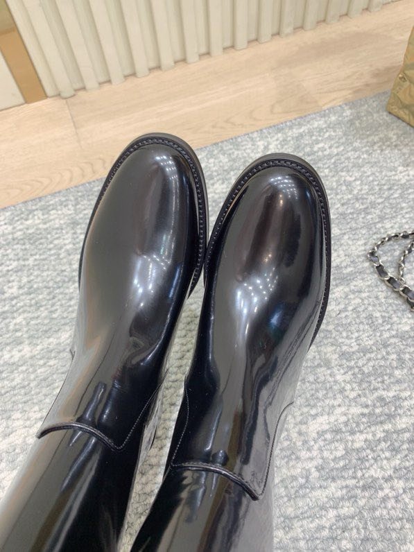 Шкіряні жіночі чоботи фото 8