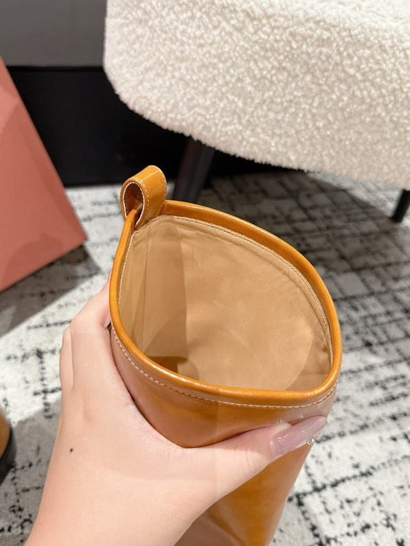 Шкіряні жіночі чоботи фото 9