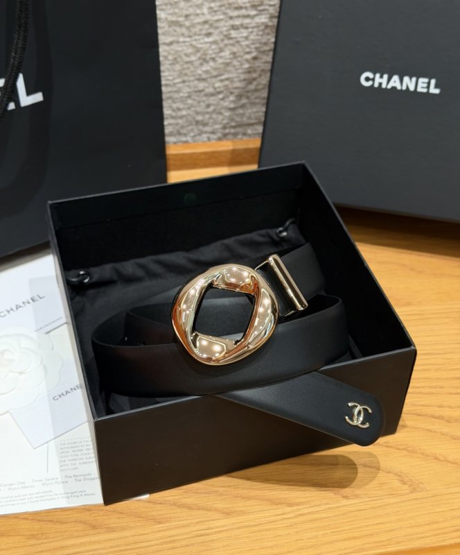 Leather female belt 30 mm