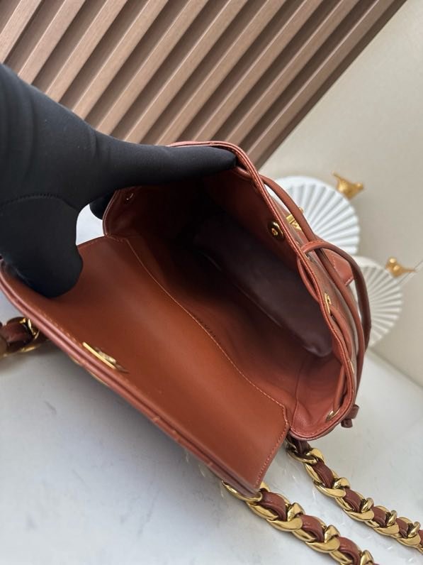 Кожаный женский рюкзак 21 см фото 6