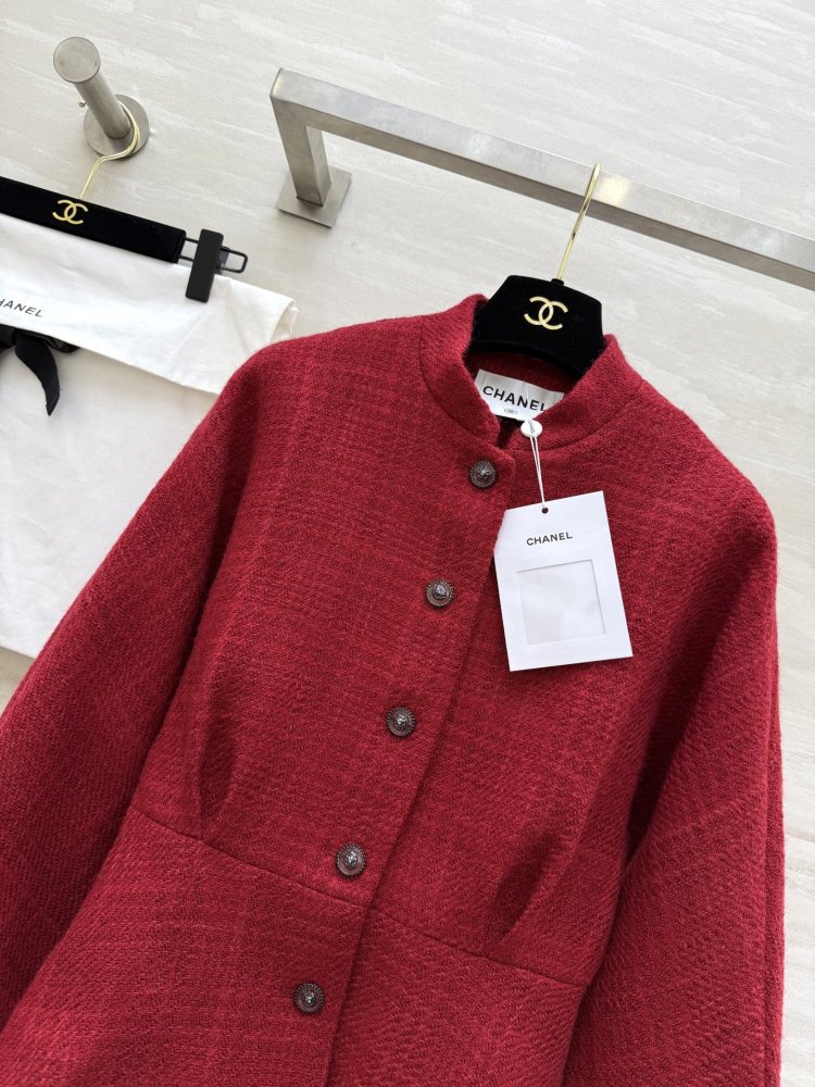 Красная твидовая куртка фото 6