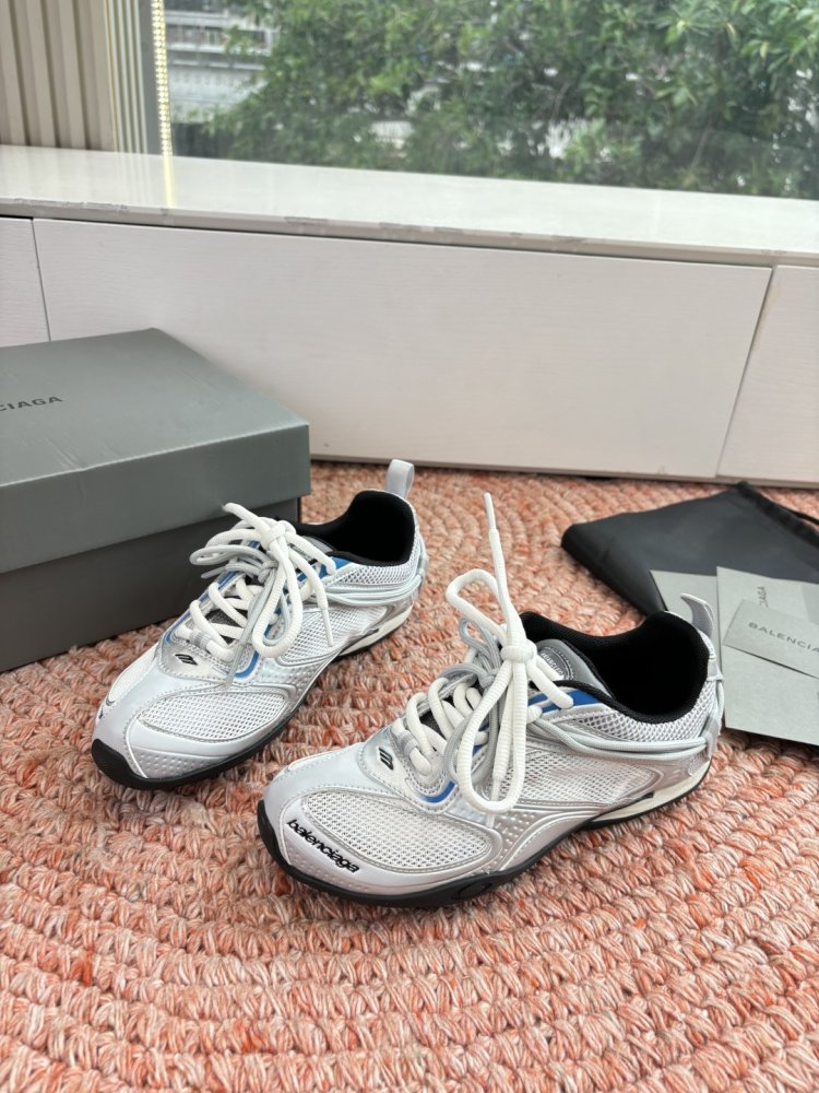 Sneakers 3XL women's