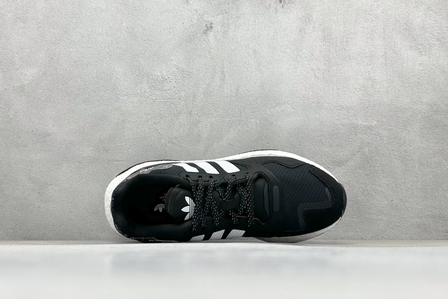 Кросівки Adidas Day Jogger фото 3