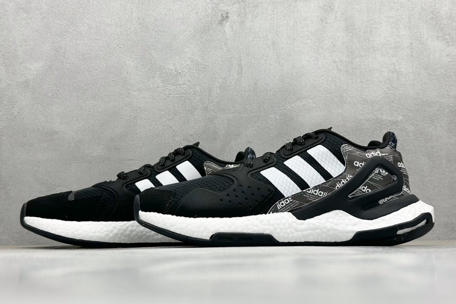 Кросівки Adidas Day Jogger фото 5
