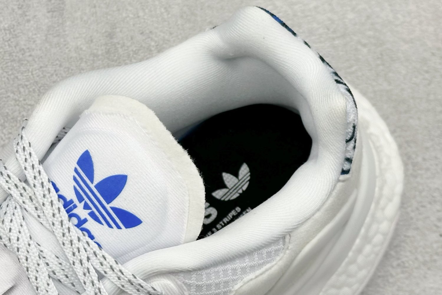 Кроссовки Adidas Day Jogger фото 8