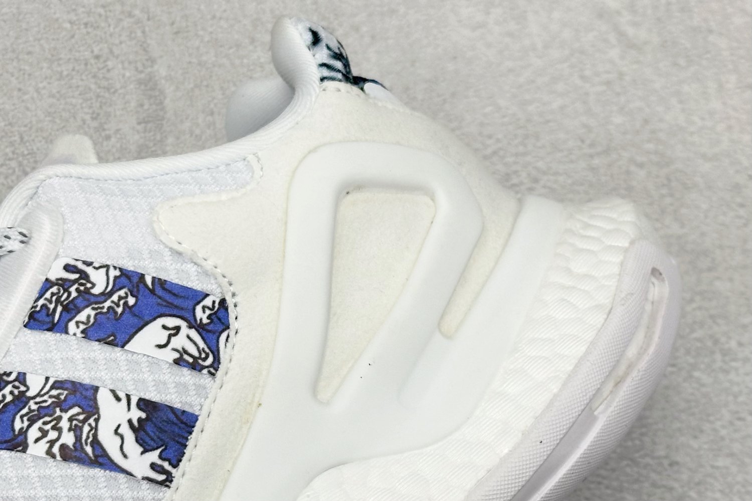 Кроссовки Adidas Day Jogger фото 9