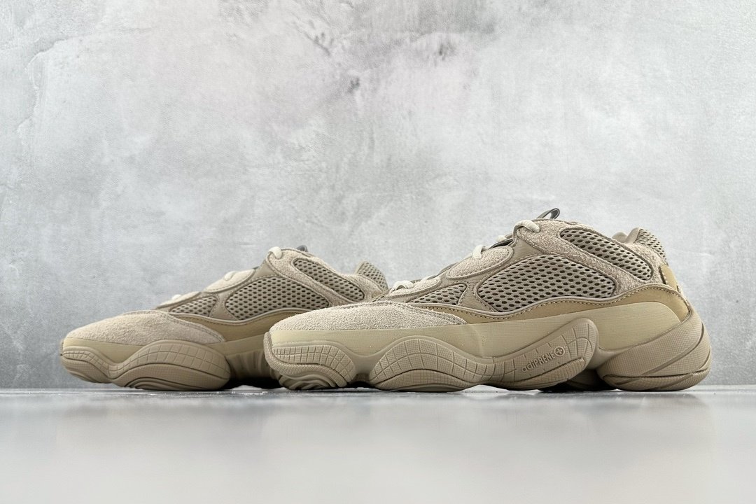 Sneakers Adidas Originals Yeezy 500 фото 5