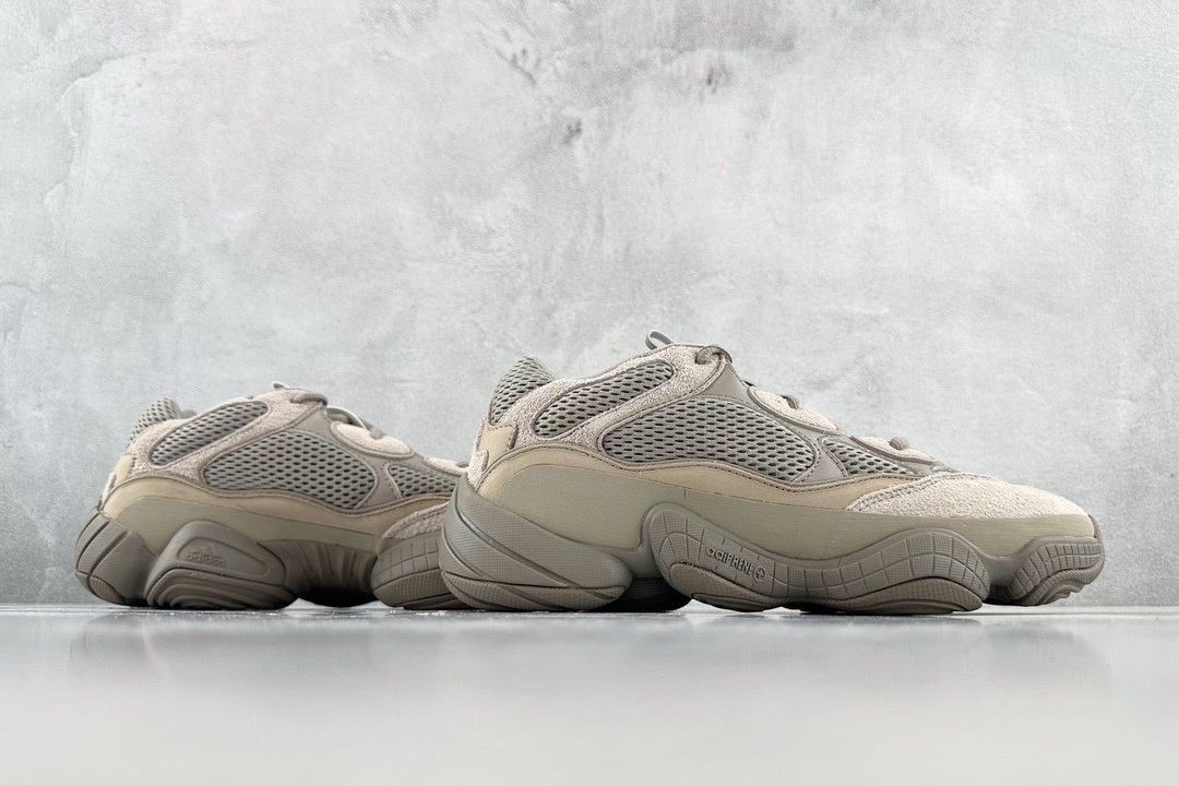 Sneakers Adidas Originals Yeezy 500 фото 6