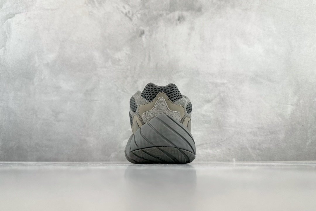 Sneakers Adidas Originals Yeezy 500 фото 9
