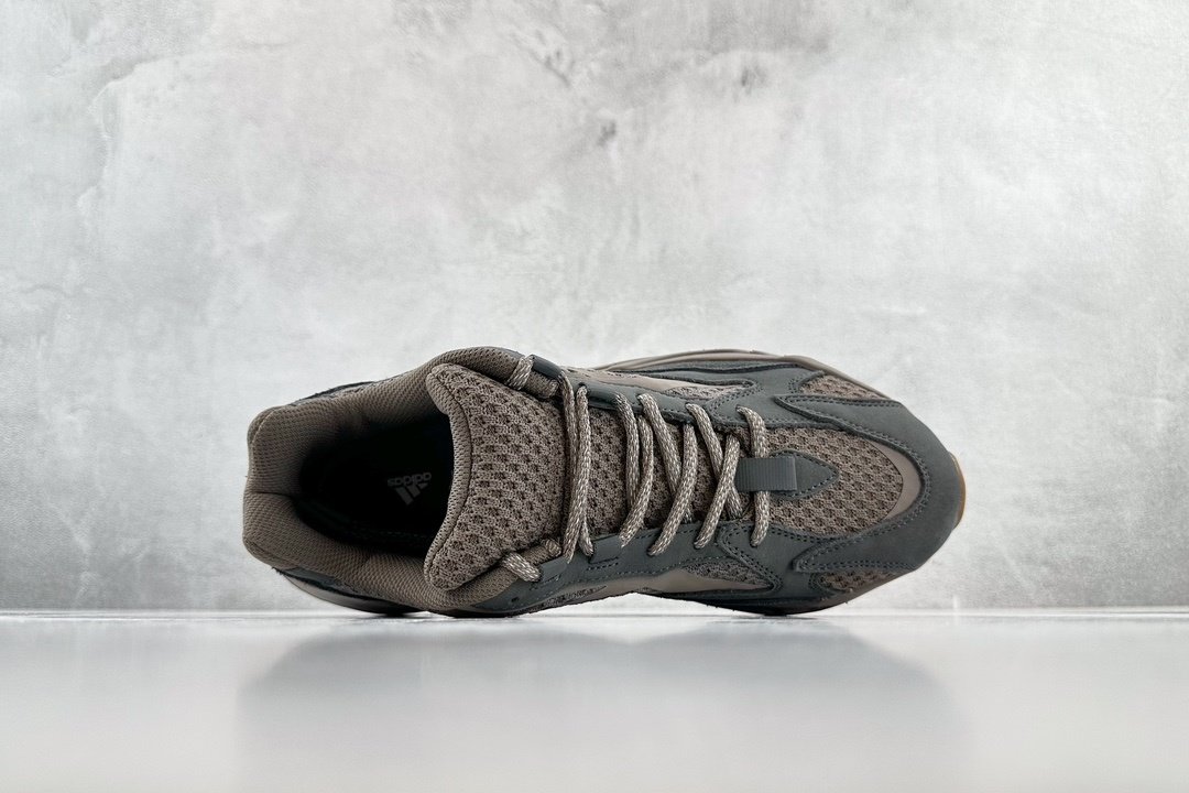 Кросівки Adidas Originals Yeezy Boost 700 фото 3