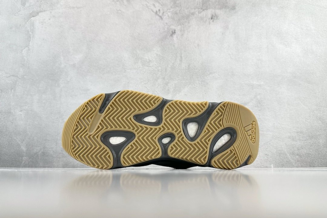 Sneakers Adidas Originals Yeezy Boost 700 фото 4