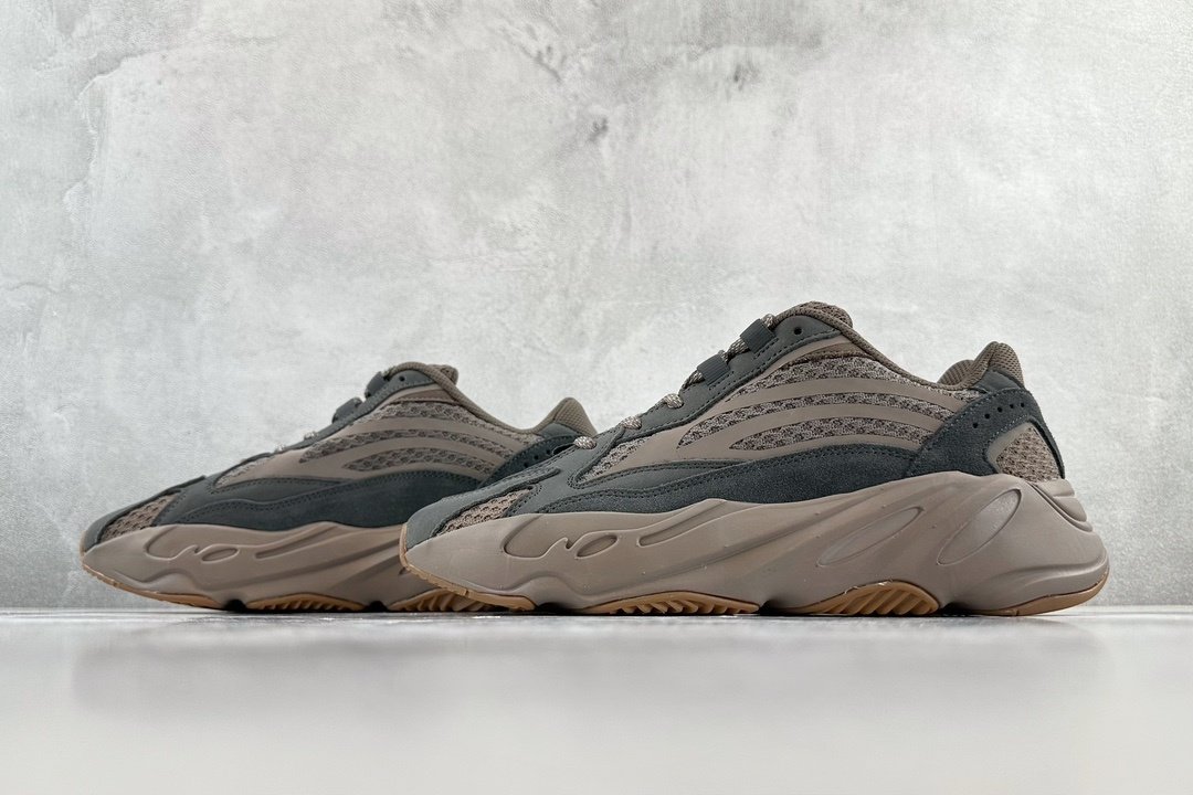Кросівки Adidas Originals Yeezy Boost 700 фото 5
