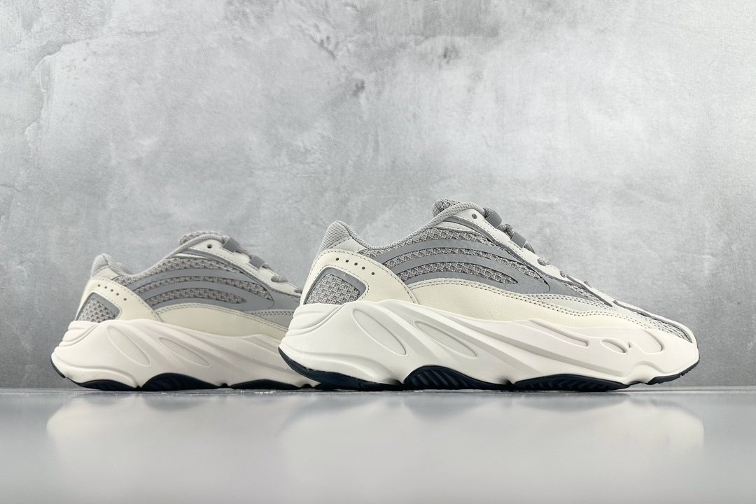 Sneakers Adidas Originals Yeezy Boost 700 фото 6