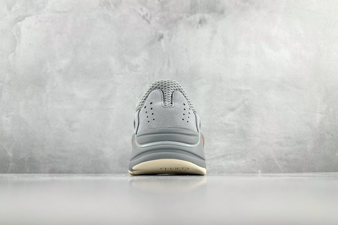 Кросівки Adidas Originals Yeezy Boost 700 фото 9