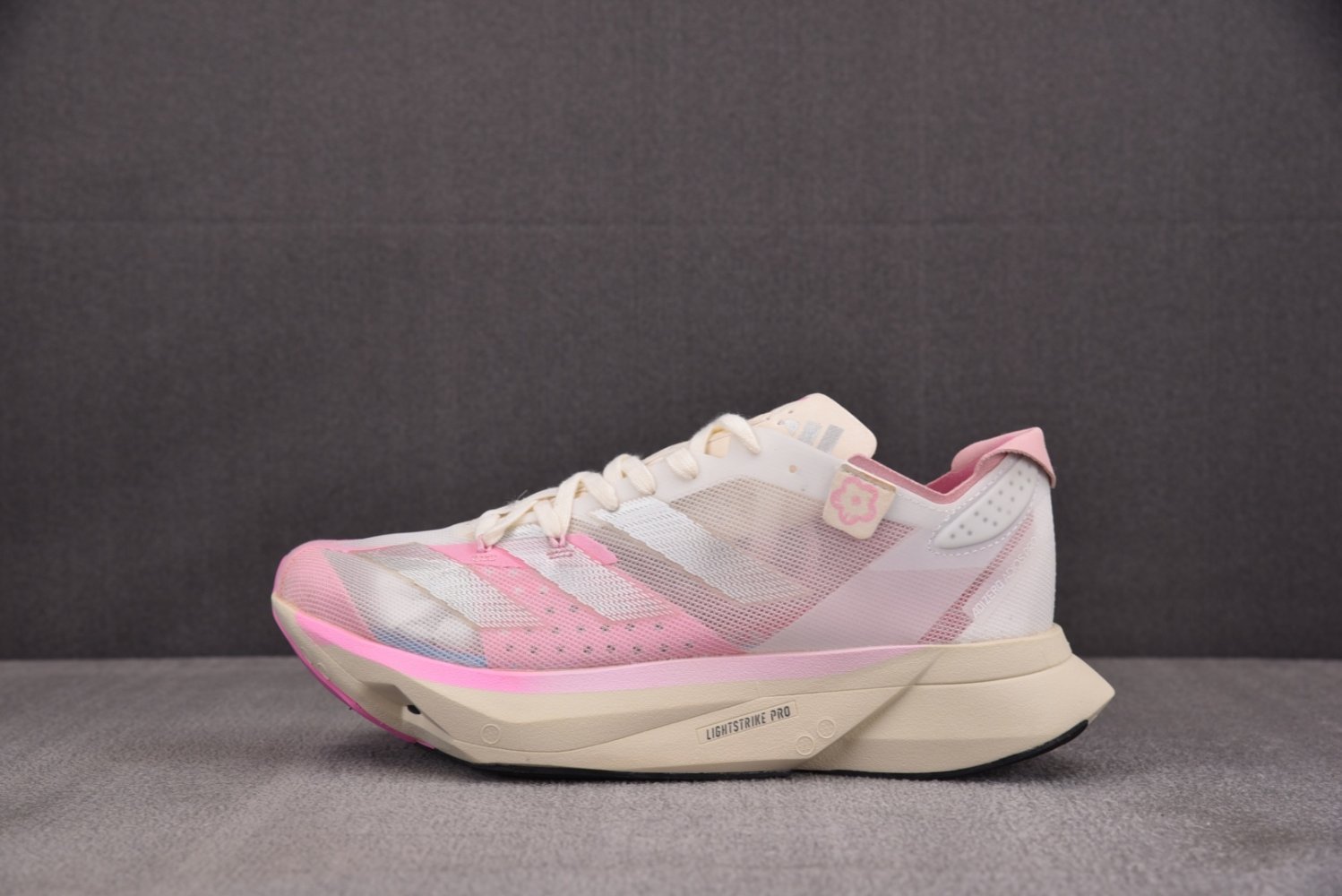 Кроссовки Adizero Adios Pro 3 Sakura