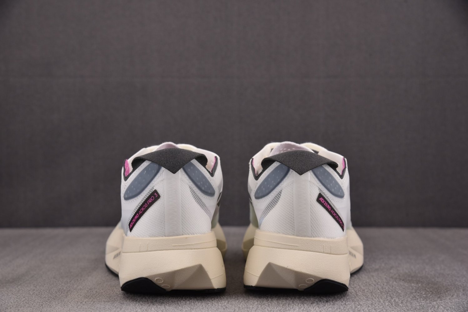 Кроссовки Adizero Adios Pro 3 White Night Metallic фото 5