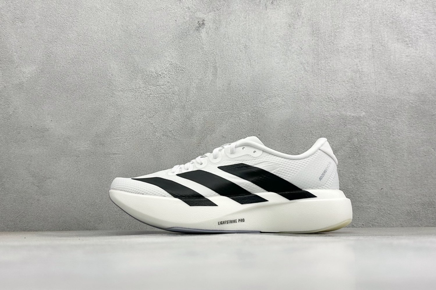 Кроссовки Adizero Evo SL