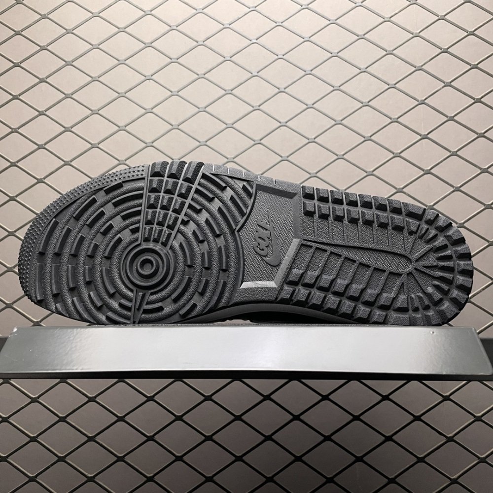 Кросівки Air Jordan 1 Low Golf фото 5